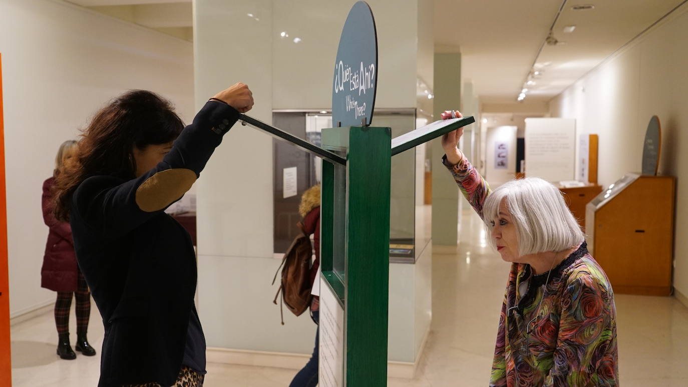 El Museo de la Ciencia examina los procesos del recuerdo desde los puntos de vista personal, cultural, psicológico y biológico con experimentos, proyecciones y paneles informativos en la muestra 'Memoria', desarrollada por el Museo de las Ciencias Príncipe Felipe de Valencia en colaboración con el Exploratorium de San Francisco. 