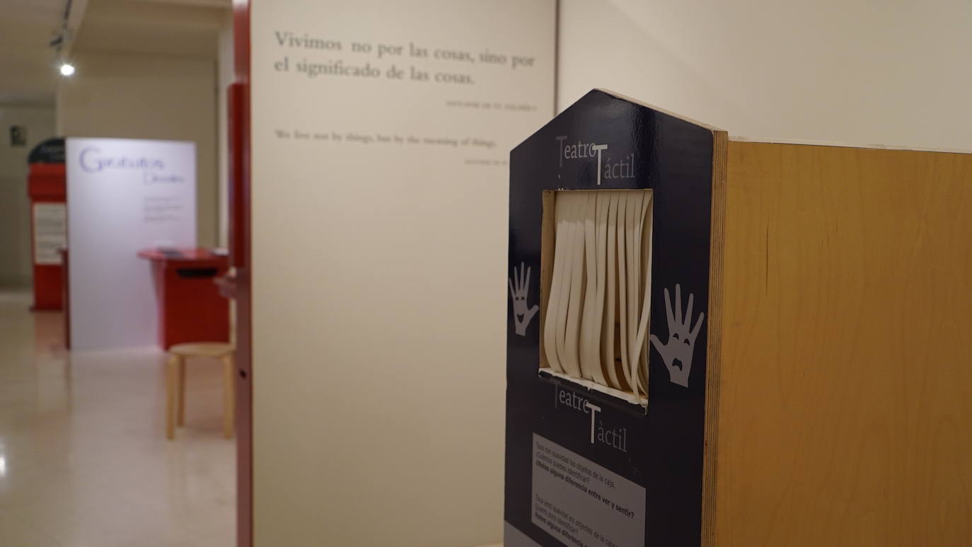 El Museo de la Ciencia examina los procesos del recuerdo desde los puntos de vista personal, cultural, psicológico y biológico con experimentos, proyecciones y paneles informativos en la muestra 'Memoria', desarrollada por el Museo de las Ciencias Príncipe Felipe de Valencia en colaboración con el Exploratorium de San Francisco. 