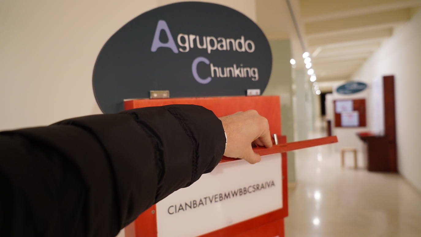 El Museo de la Ciencia examina los procesos del recuerdo desde los puntos de vista personal, cultural, psicológico y biológico con experimentos, proyecciones y paneles informativos en la muestra 'Memoria', desarrollada por el Museo de las Ciencias Príncipe Felipe de Valencia en colaboración con el Exploratorium de San Francisco. 