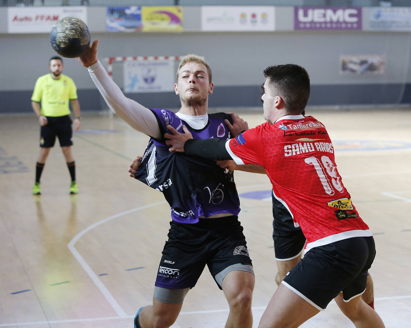 Balopal y DKV Gijón.