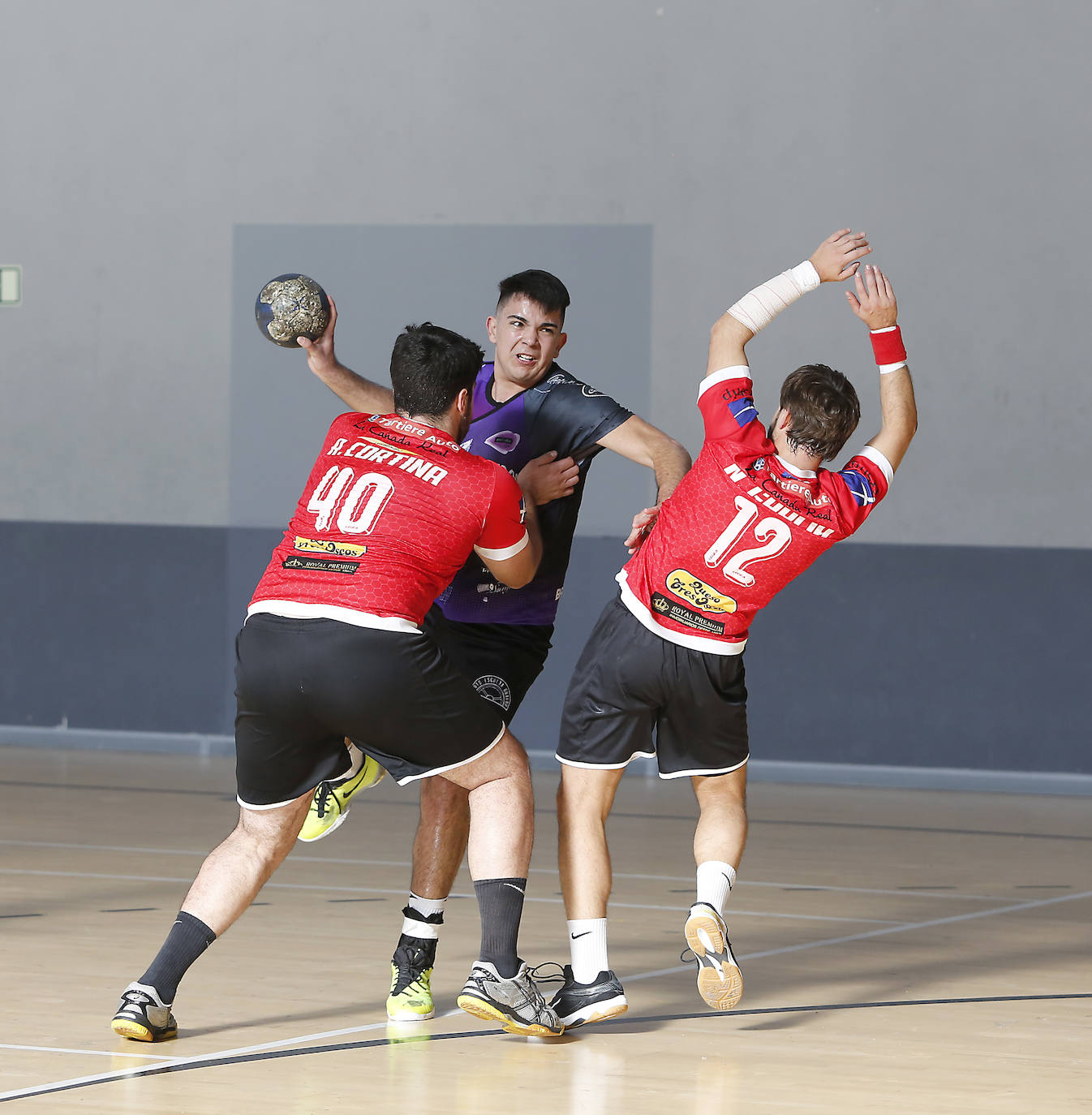 Balopal y DKV Gijón.