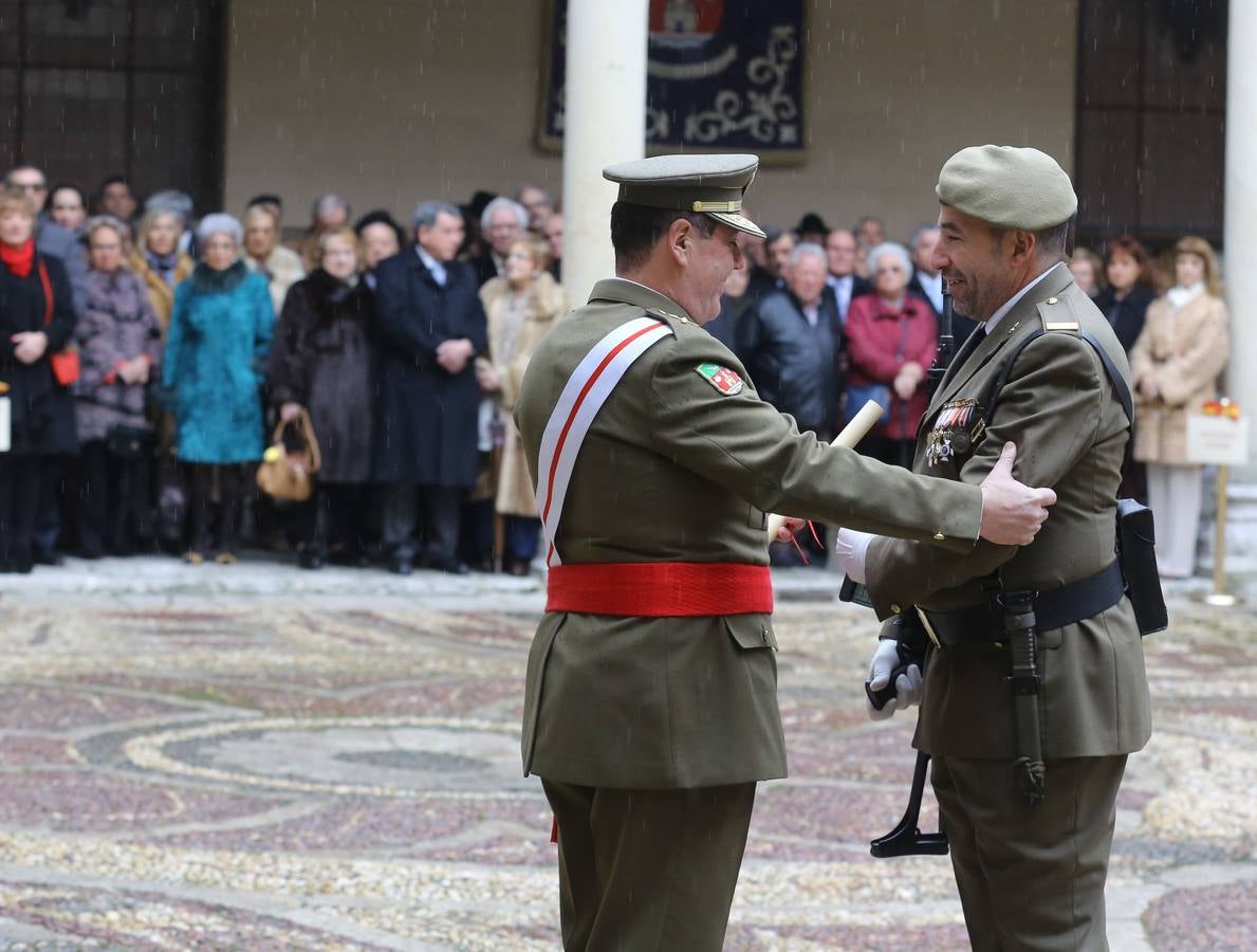 El arma de Infantería, el Cuerpo Jurídico Militar y los capellanes castrenses festejaron hoy a su patrona, la Inmaculada Concepción, en un acto celebrado en el Palacio Real de Valladolid