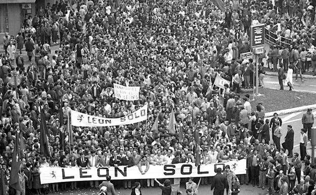 Manifestación leonesista del 4 de mayo de 1984. 