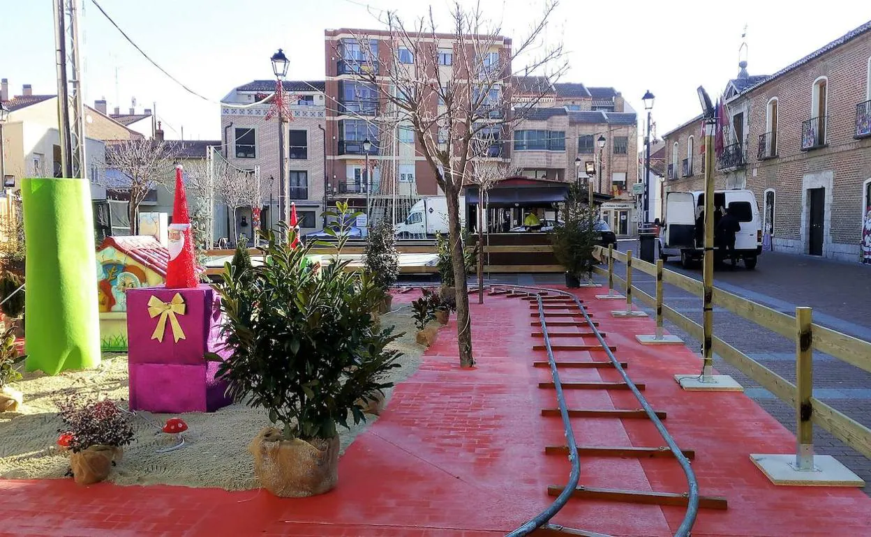 Plaza Mayor de Laguna de Duero adornada para estas fiestas. 