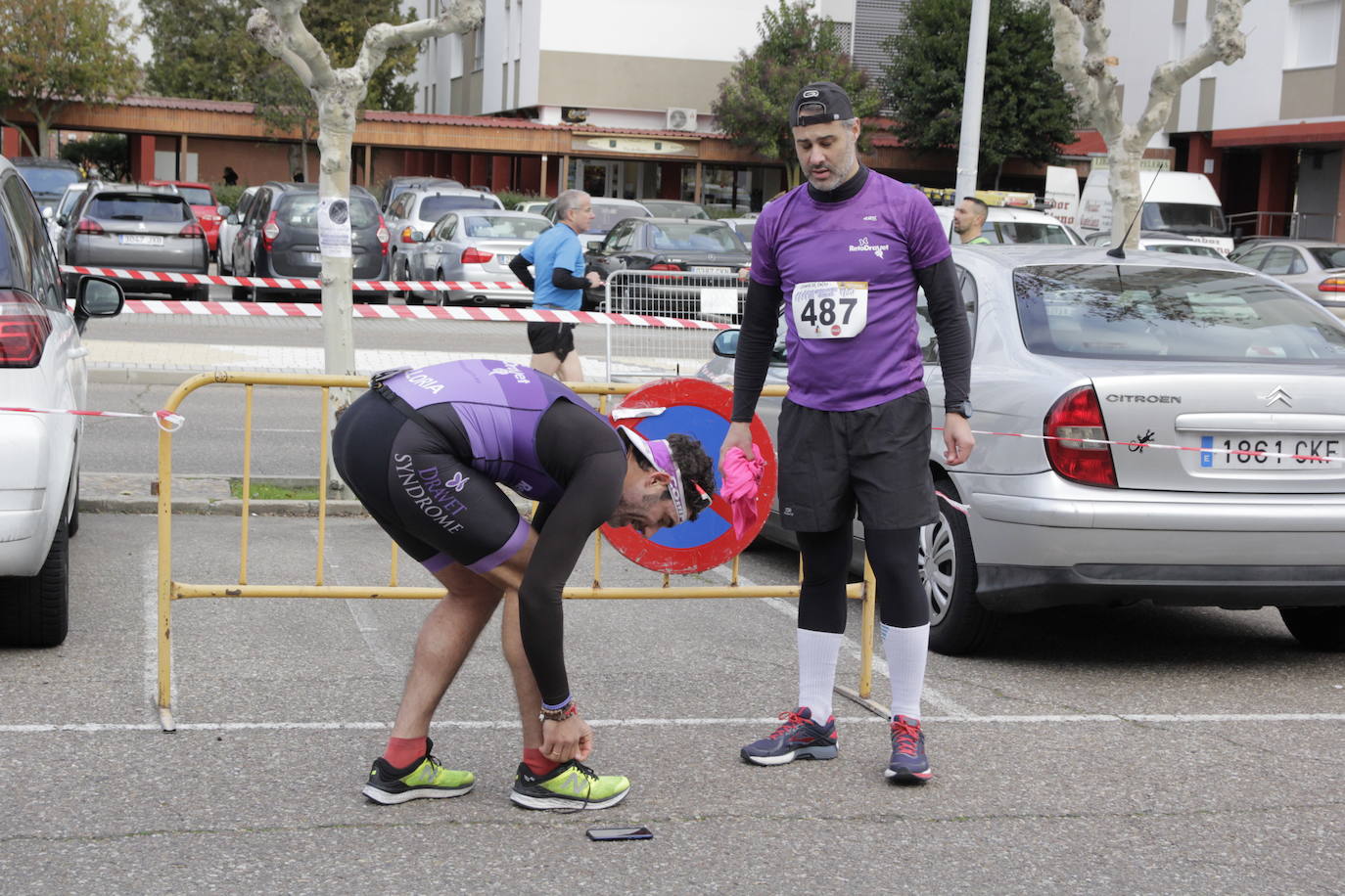 Corredores de toda la región han participado este domingo en la XXXVIII Carrera Pedestre Popular del Pavo de Laguna de Duero. El recorrido, de siete kilómetros, arrancó a las 10:30 horas desde las inmediaciones del polideportivo y discurrió por la avenida La Laguna, las calles Cea y Pisuerga y las Avenidas Juan de Austria y Las Salinas. 