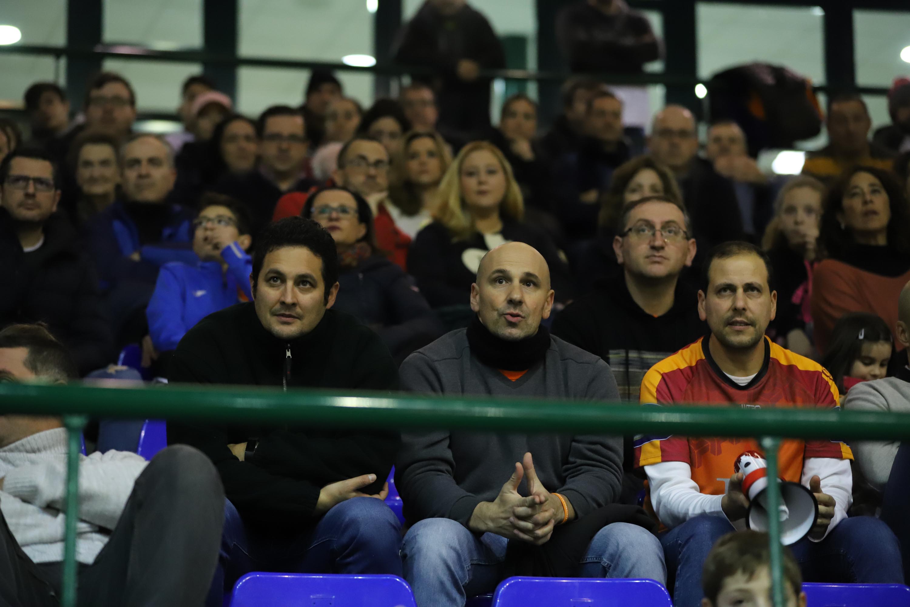 El equipo salmantino es líder invicto tras lograr su décima victoria. 