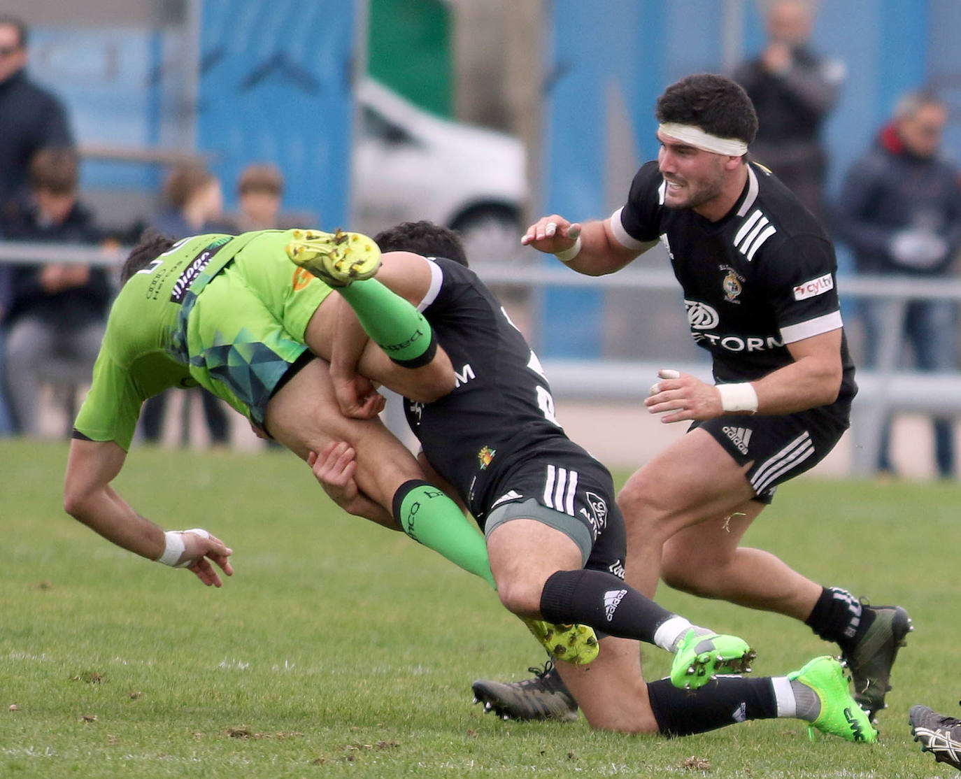 Encuentro celebrado este domingo en Pepe Rojo entre el Silverstorm El Salvador y el Bathco Rugby de Santander.