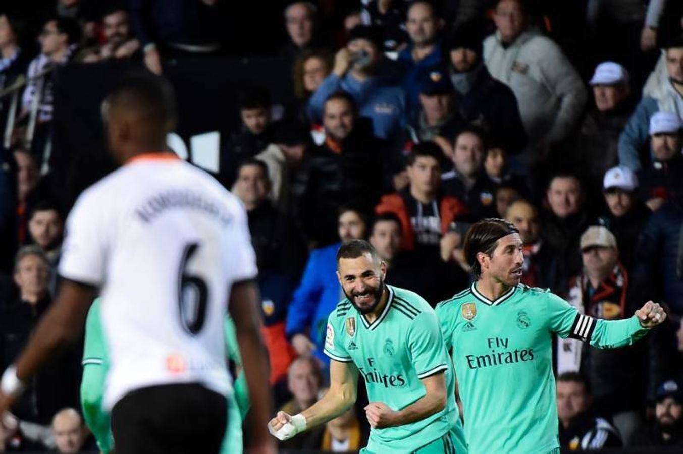 Fotos: Las mejores imágenes del Valencia-Real Madrid