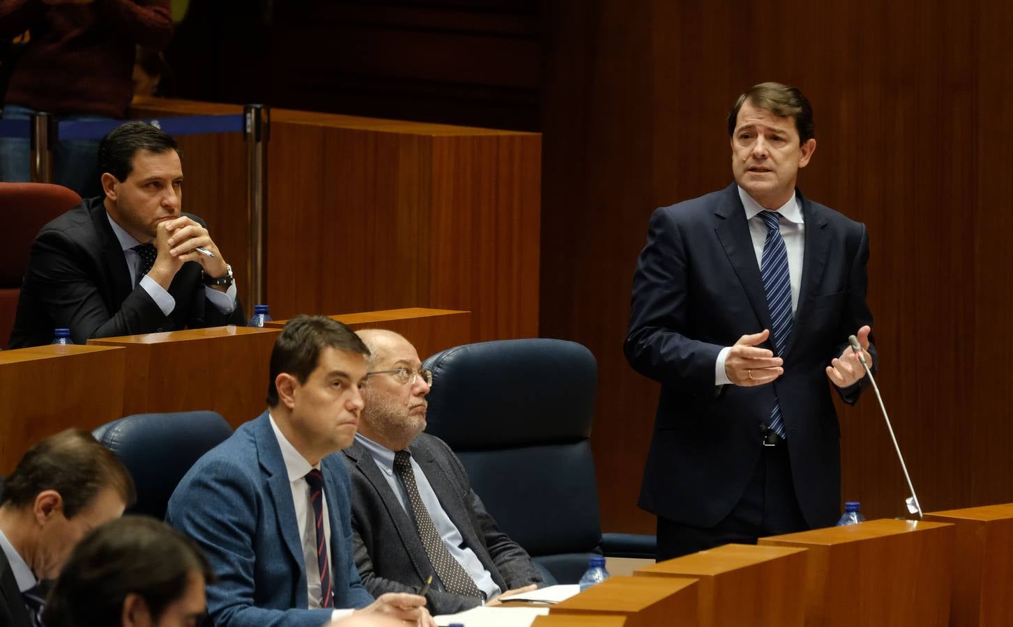 El presidente de la Junta, Alfonso Fernández Mañueco, propuso un decálogo para que Castilla y León abandere la lucha contra el cambio climático en España