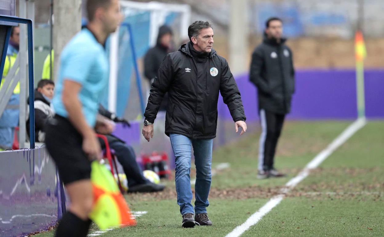 Larrazábal, ante el Valladolid Promesas. 