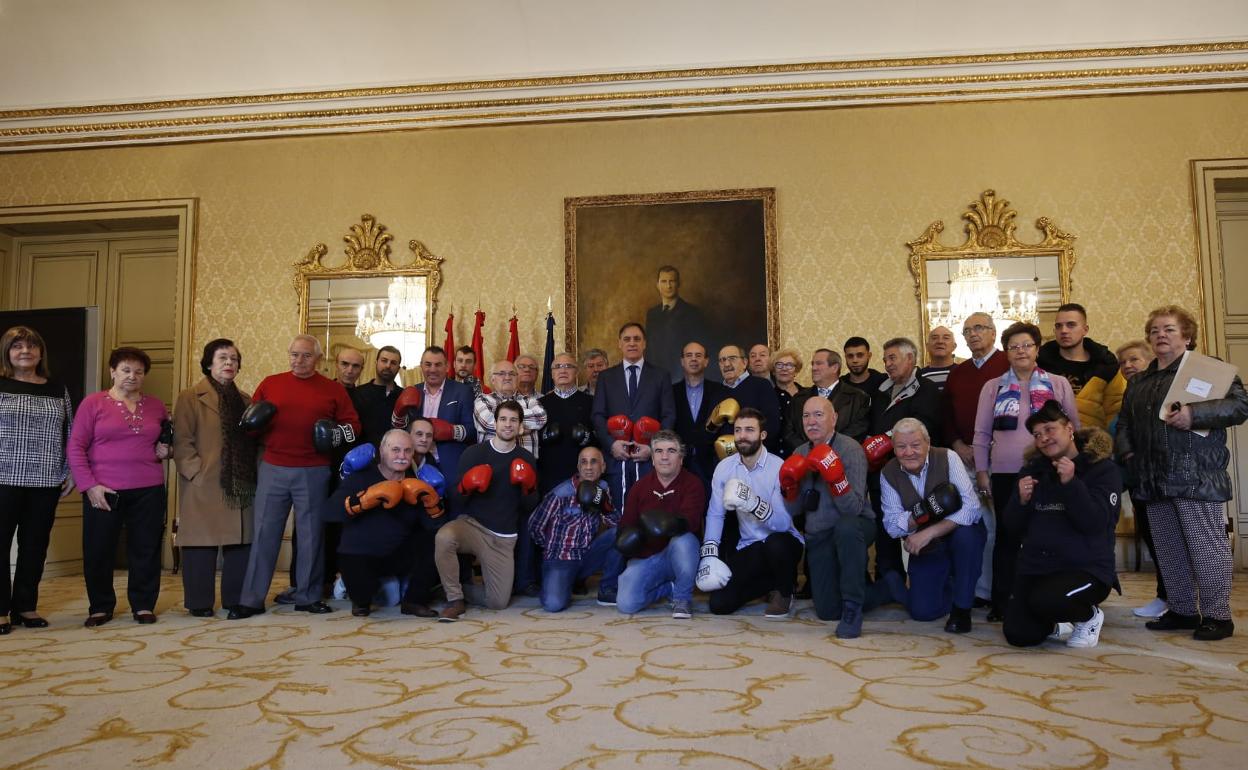 Recepción municipal a los históricos boxeadores salmantinos
