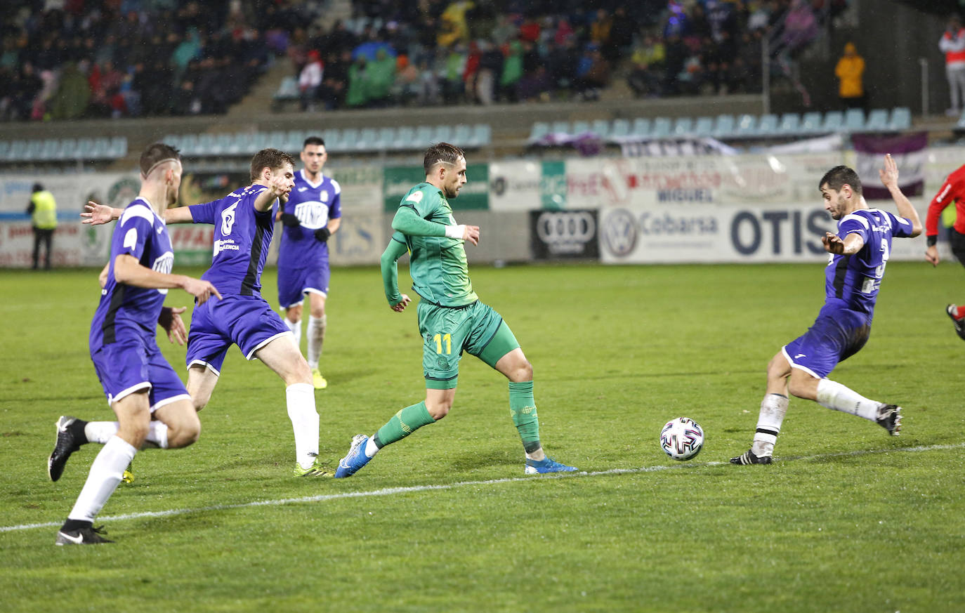 Partido de la copa del Rey en la Balastera. 