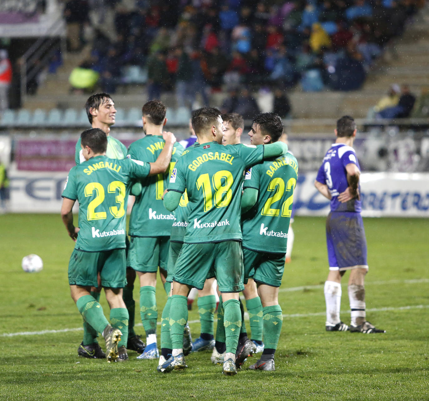 Partido de la copa del Rey en la Balastera. 