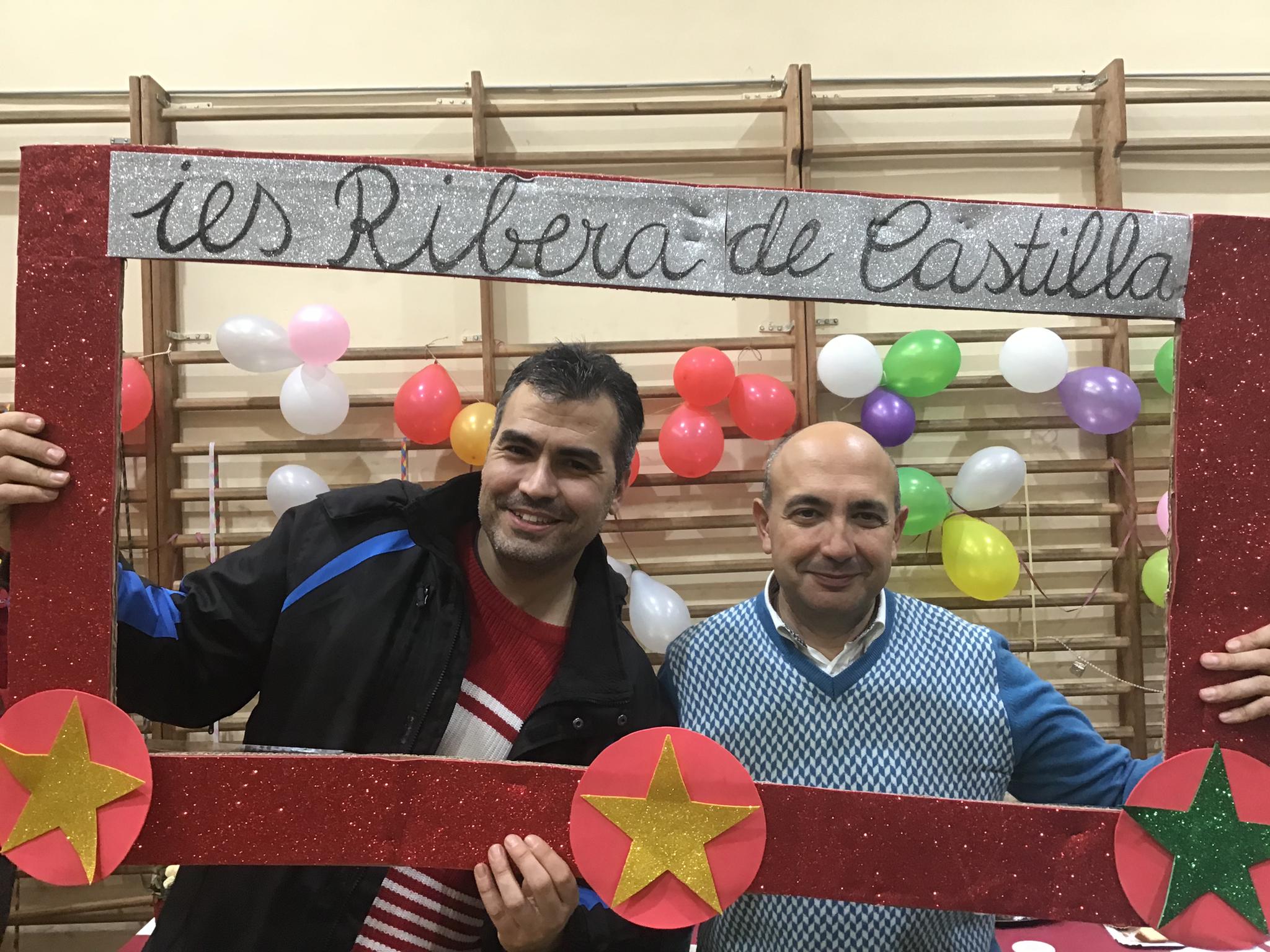 Más de 500 personas se dieron cita en el gimnasio del centro educativo, y lograron recaudar 1.450 euros que irán destinados a las ONG Educa Tanzania y Asalvo