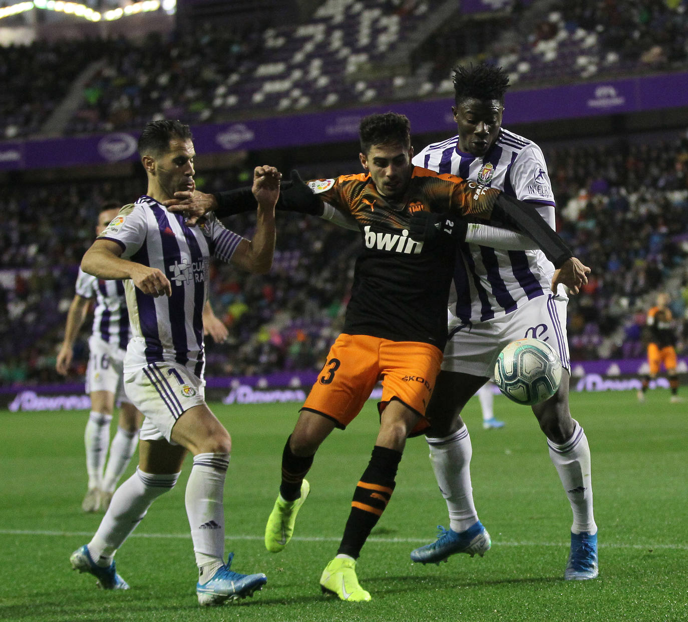 Fotos: Las imágenes del encuentro entre el Real Valladolid y el Valencia