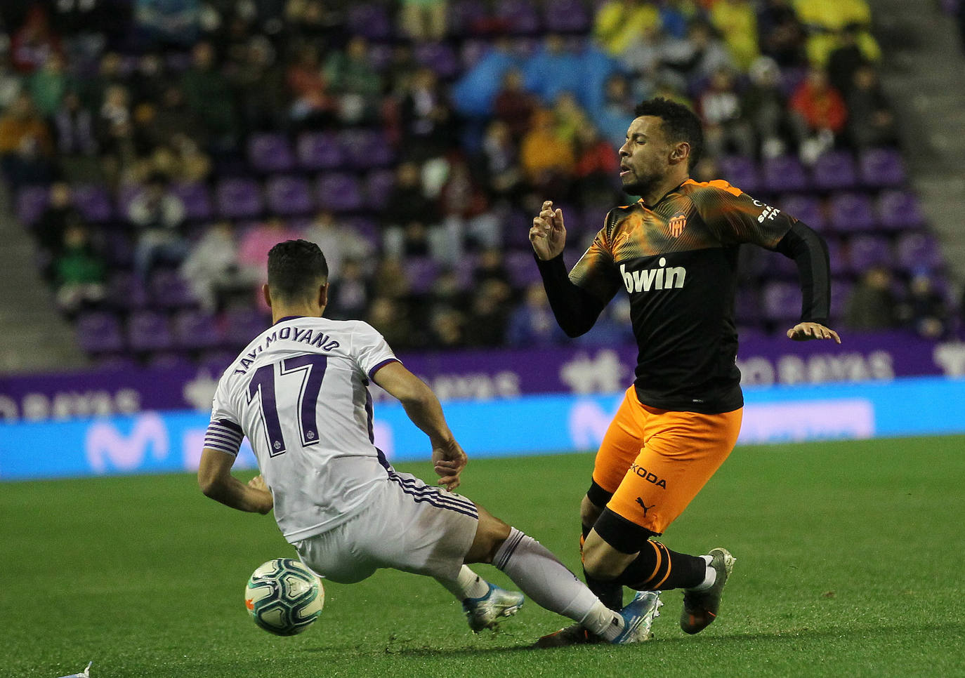 Fotos: Las imágenes del encuentro entre el Real Valladolid y el Valencia