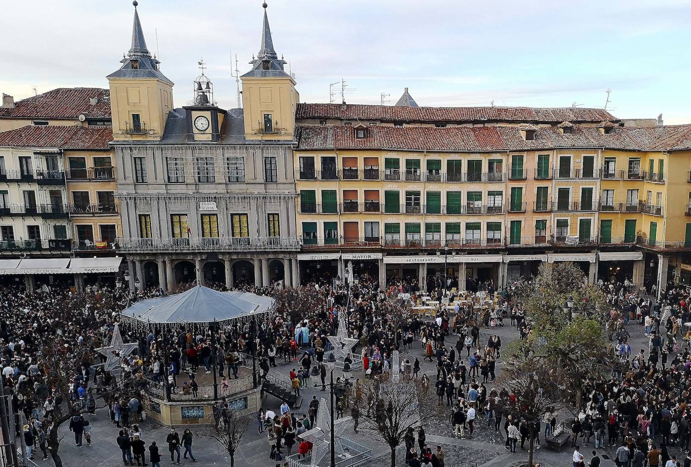 Celebración de la «Tardebuena» en Segovia 