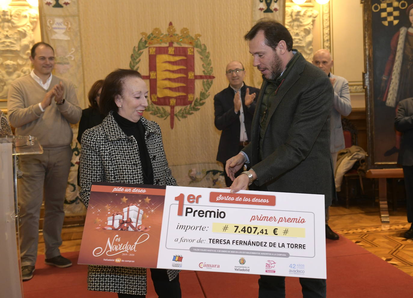 Fotos: algún premio del Árbol de los Deseos del comercio de Valladolid