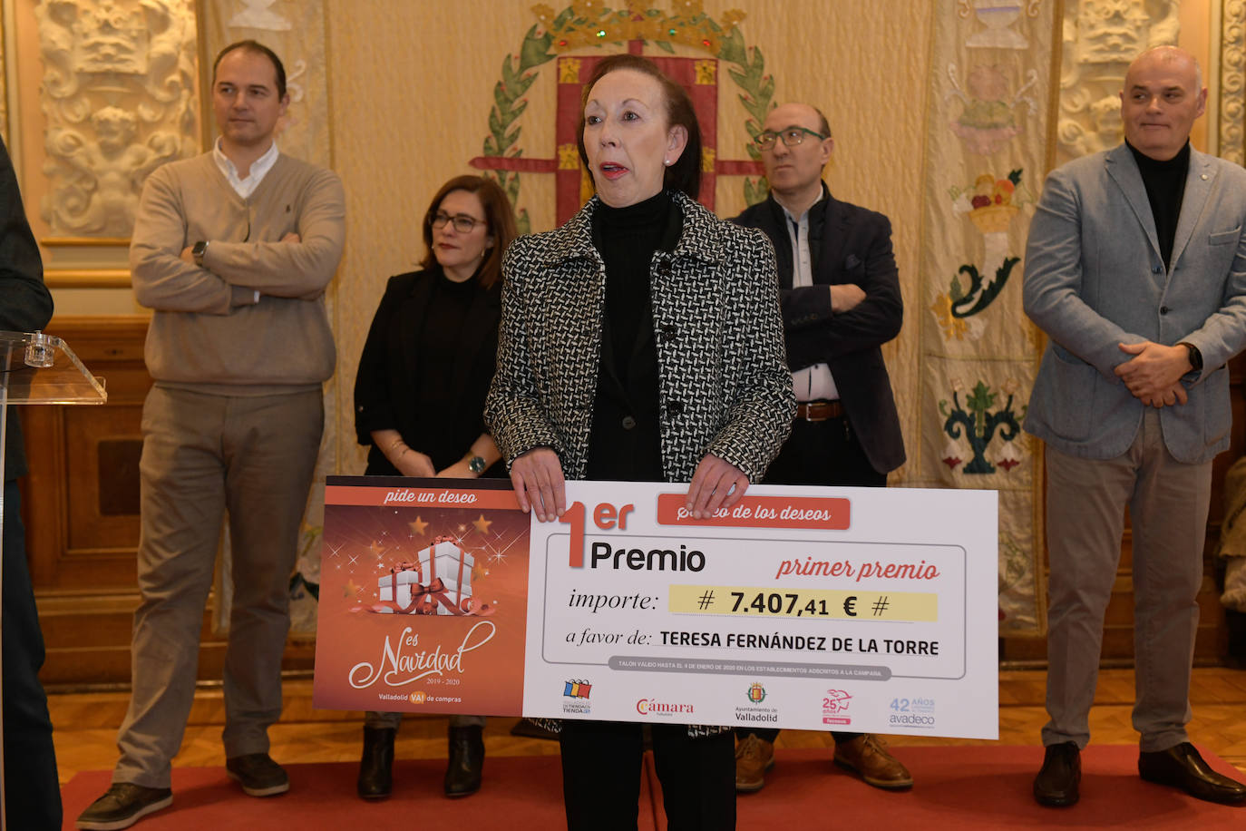 Fotos: algún premio del Árbol de los Deseos del comercio de Valladolid