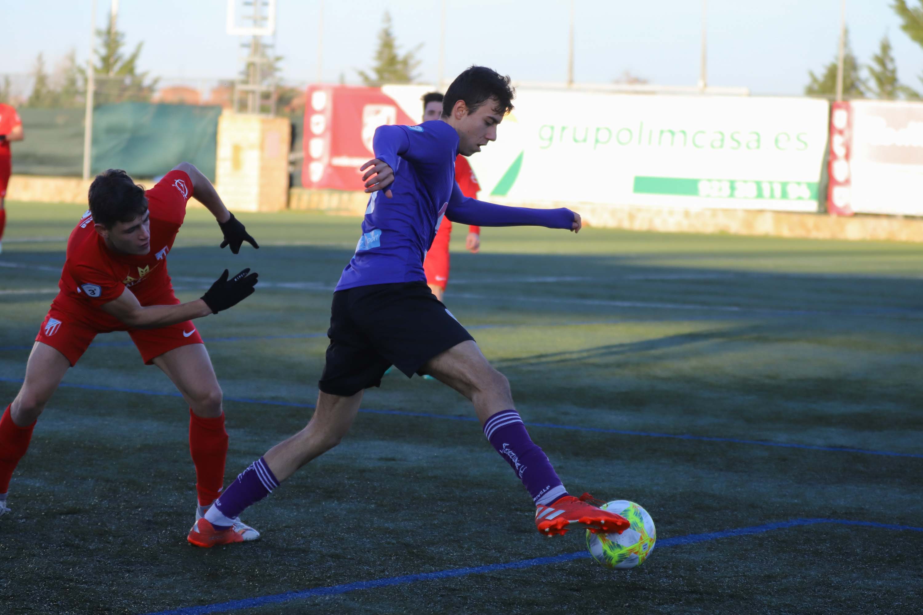 Fotos: La falta de gol impide la victoria del Santa Marta ante La Bañeza