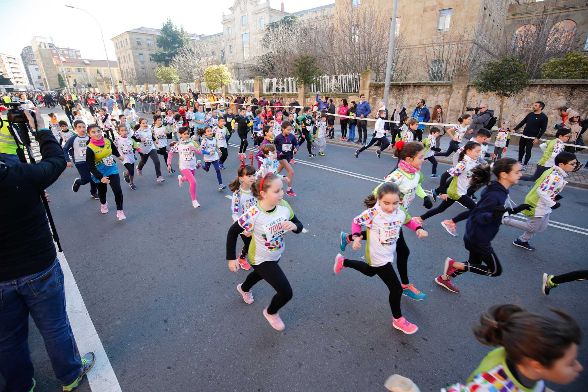 Primera carrera de niños de la San Silvestre salmantina.