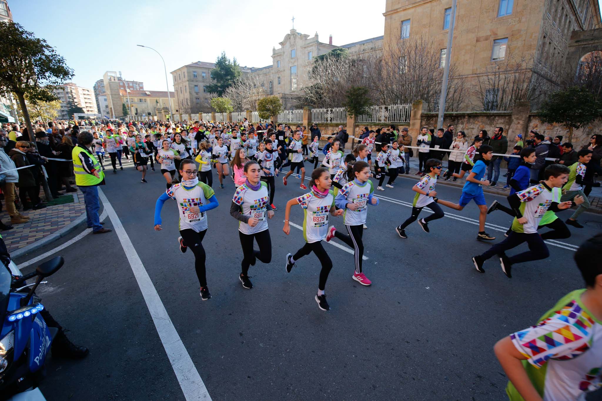 Primera carrera de niños de la San Silvestre salmantina.