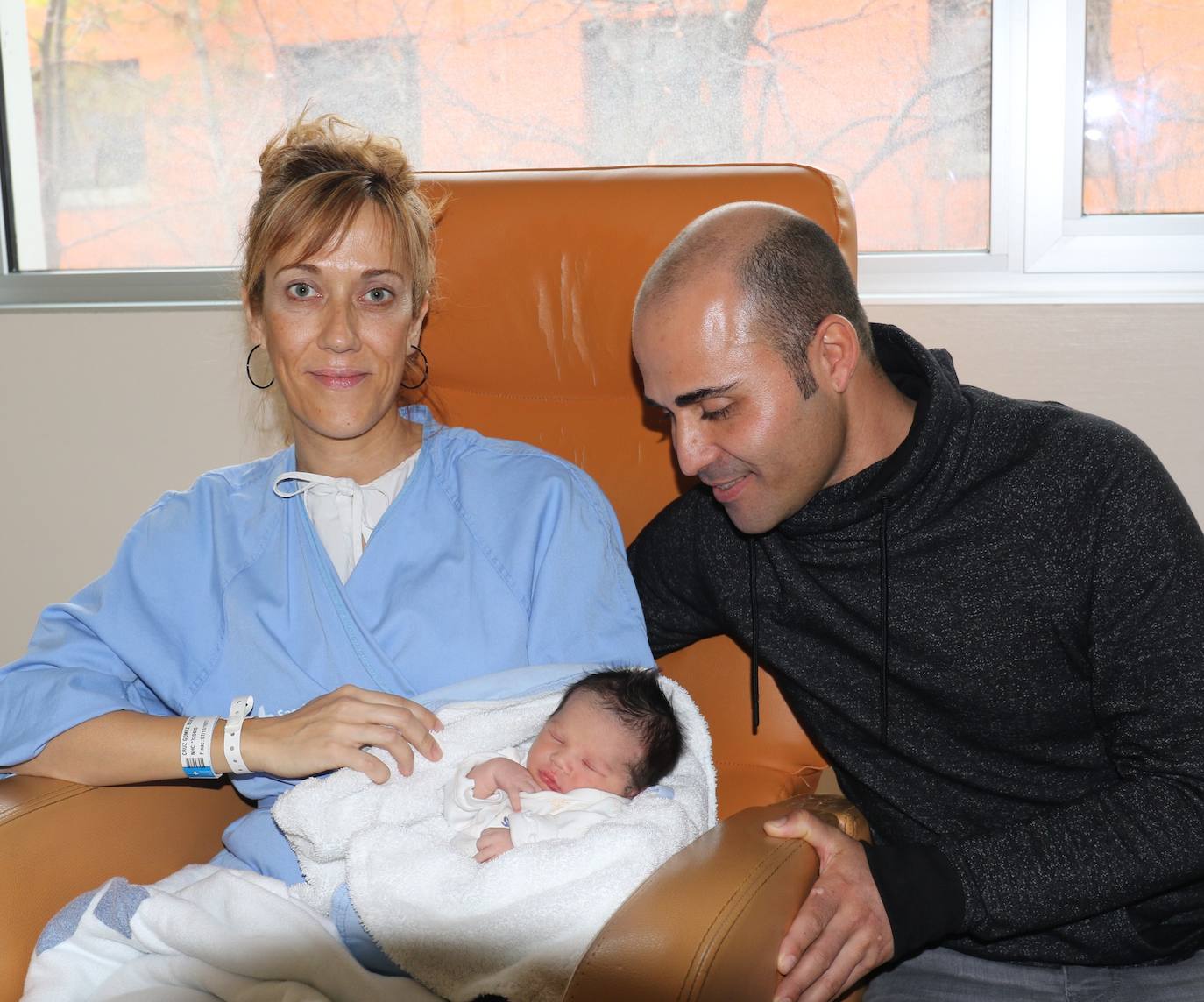 El pequeño ha nacido en la habitación 106 del Hospital Universitario Río Hortega de Valladolid, a las 0.50 horas de la madrugada de este día 1 de enero