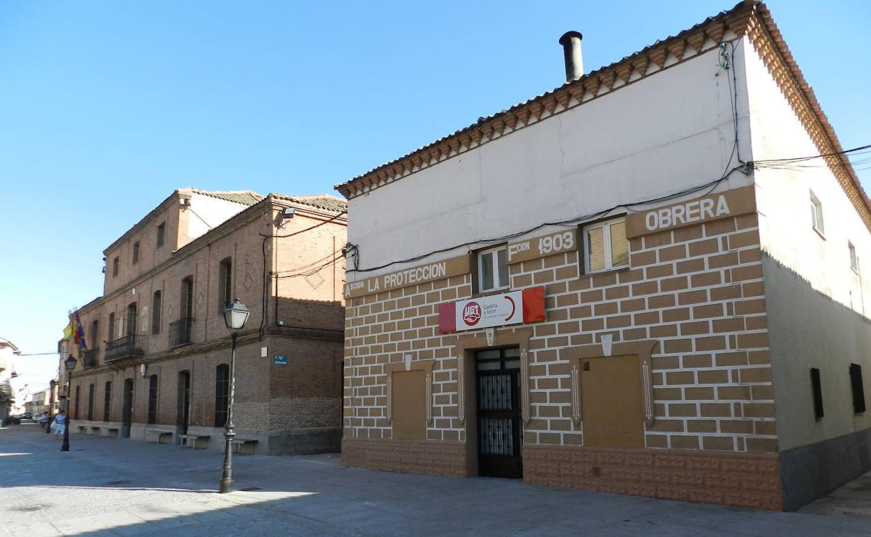 Plaza de Nava de la Asunción. 