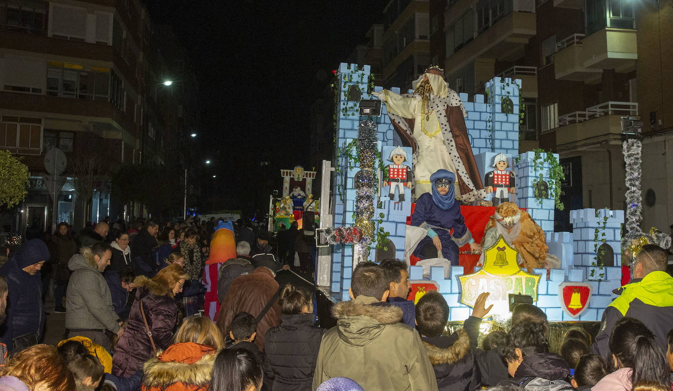 La Coordinadora contra el Narcotráfico de Pajarillos ha celebrado su tradicional cabalgata sin camellos. 