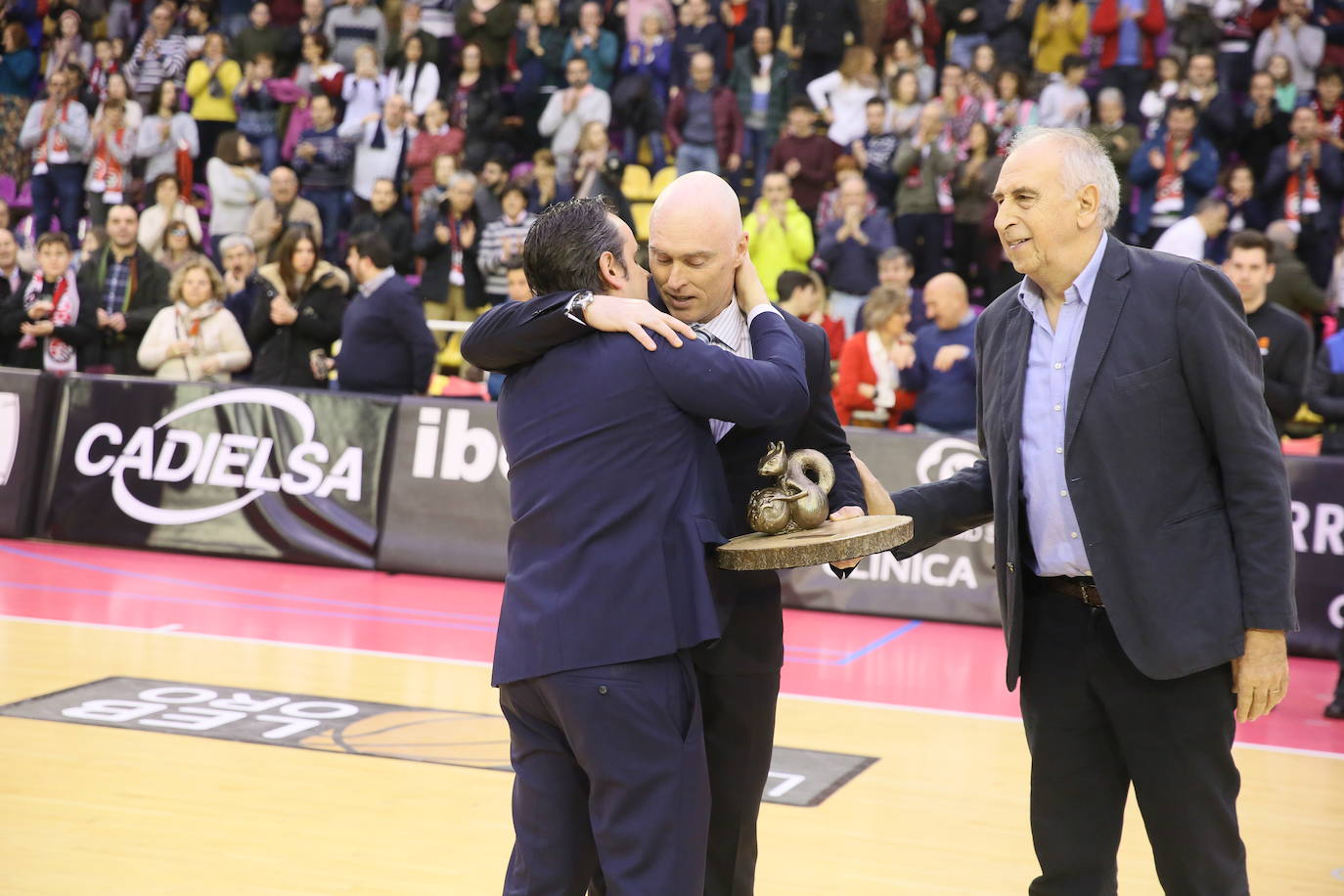 La fortaleza mental de los de Hugo López resultó clave para superar los momentos delicados ante un Delteco Guipúzcoa que no peridió la cara al partido y que llegó a levantar quince puntos en contra. 