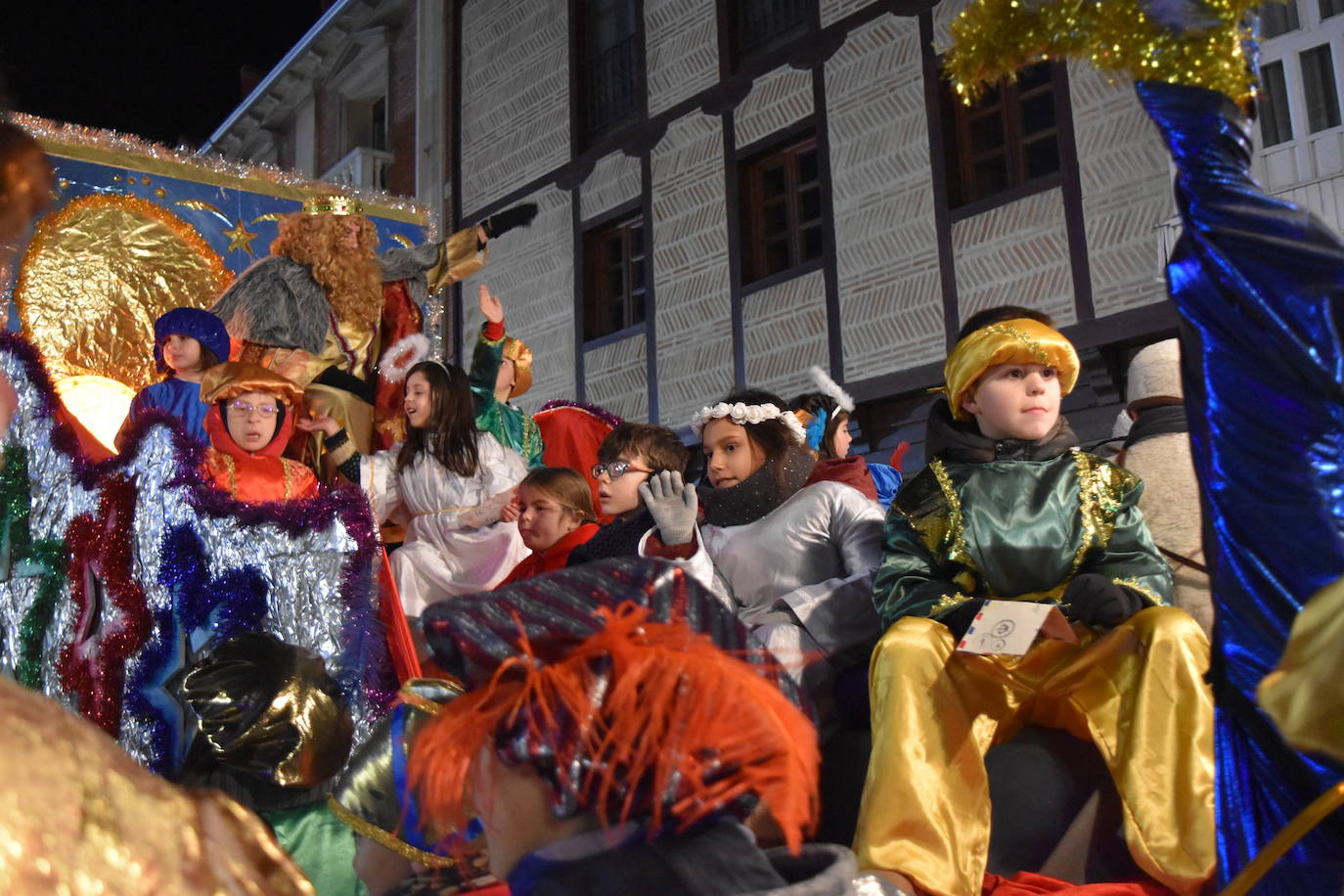 Los Reyes Magos en la cabalgata de aguilar.