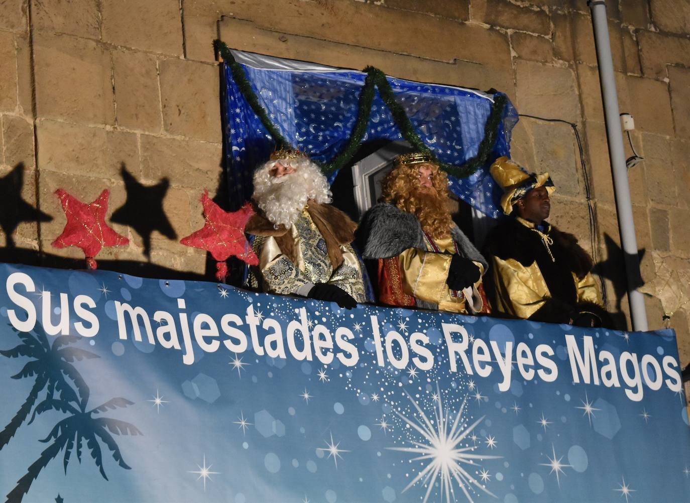 Los Reyes Magos en la cabalgata de aguilar.