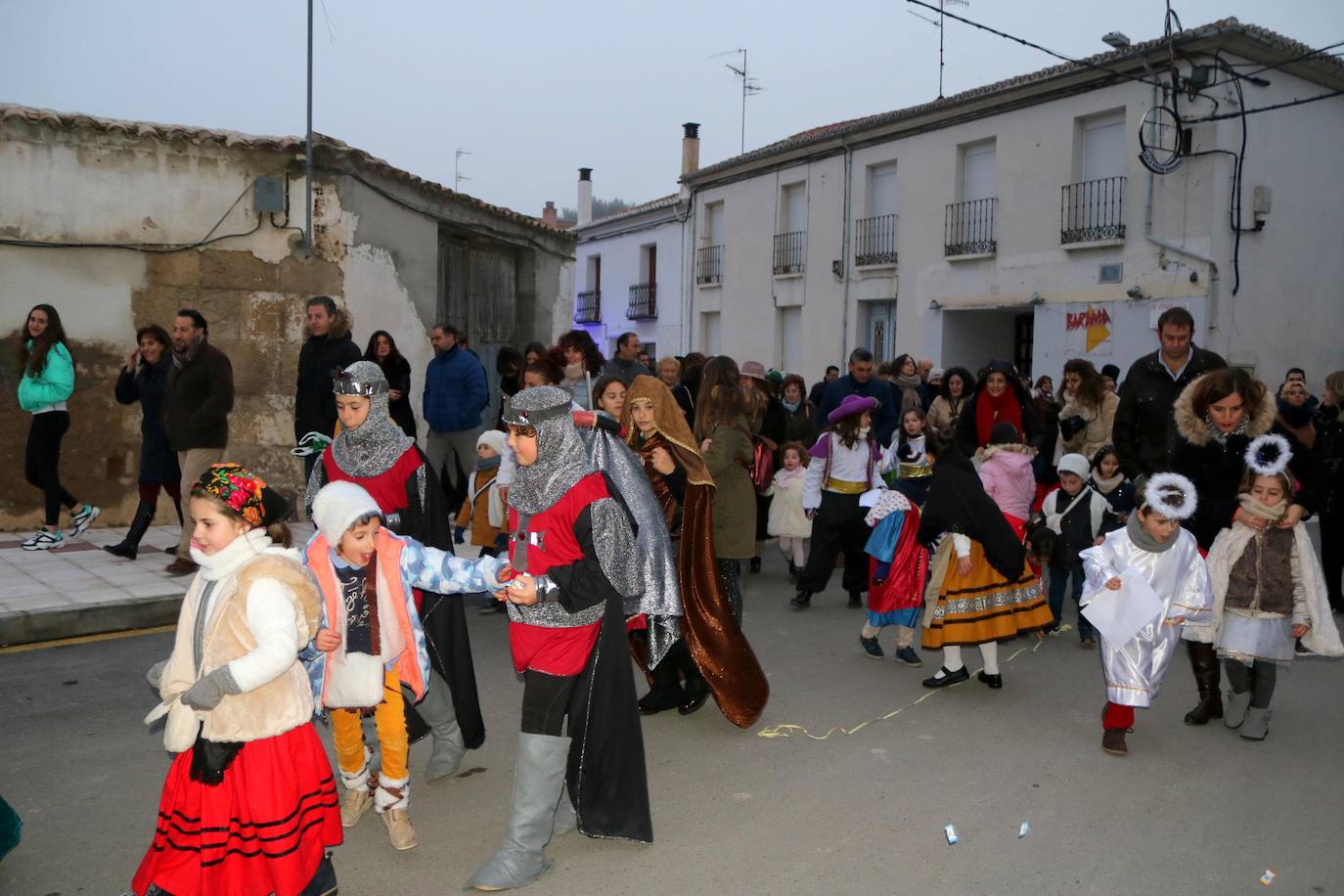 Baltanás recibe a los Reyes Magos con chocolates y roscón.