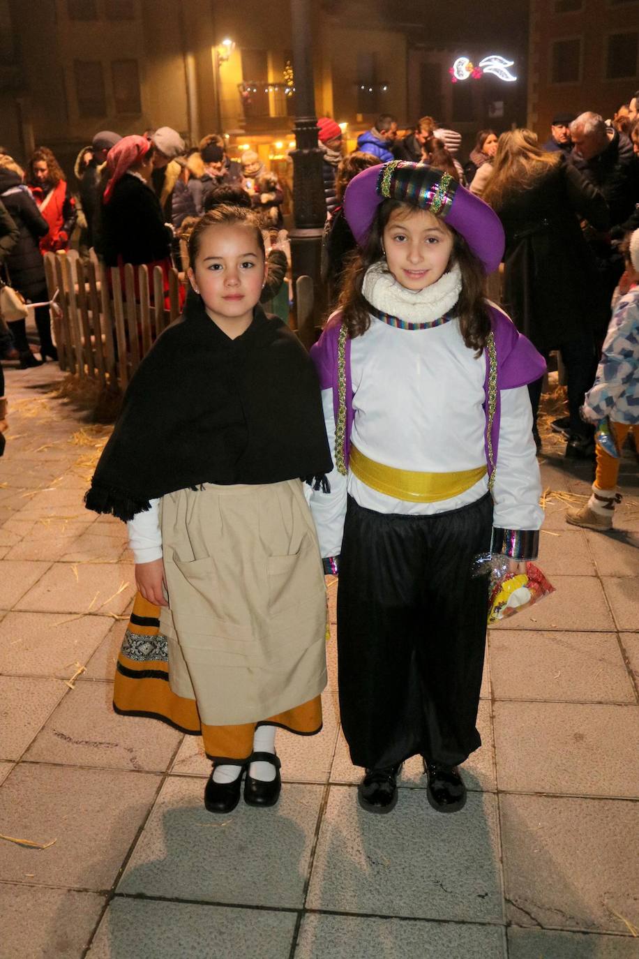Baltanás recibe a los Reyes Magos con chocolates y roscón.