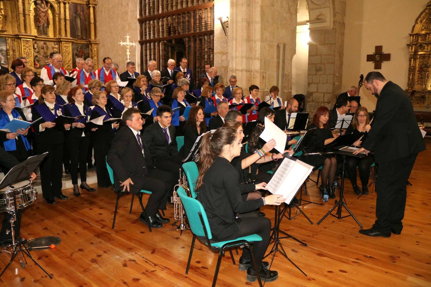 Ciclo de Navidad de la Diputación en Baltanás y Fuentes de Nava.