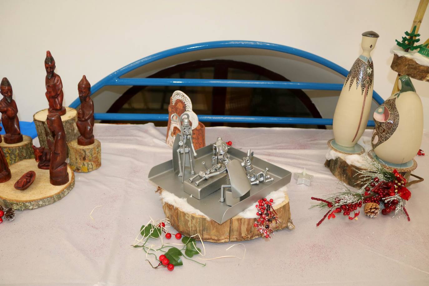 Belenes del mundo, en una exposición en Venta de Baños. 