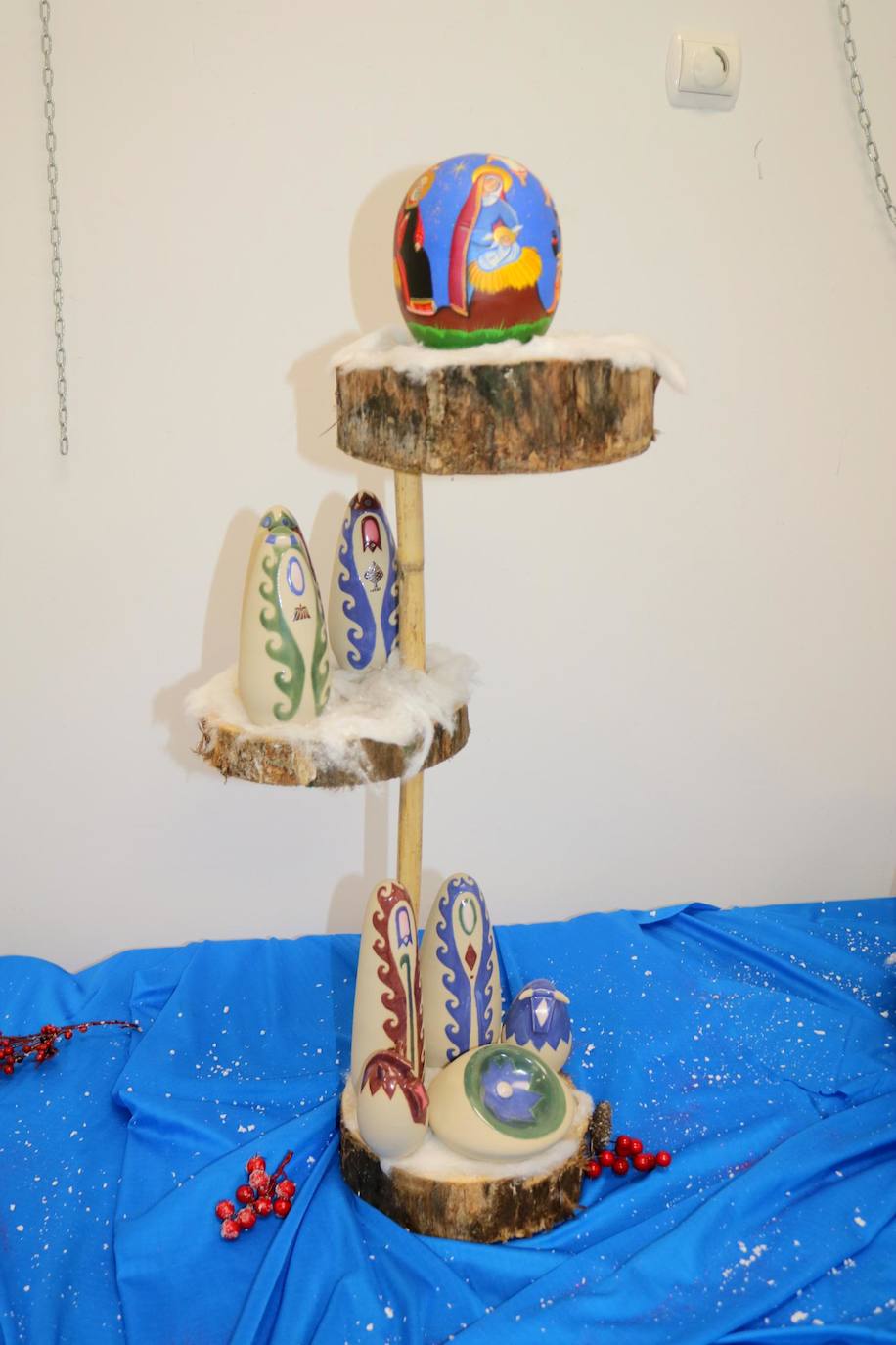 Belenes del mundo, en una exposición en Venta de Baños. 
