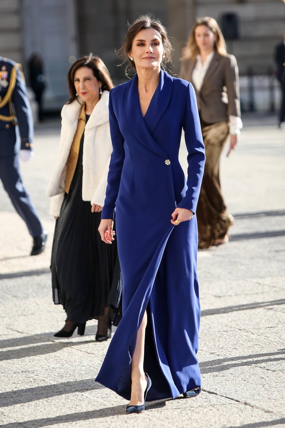 La Reina deslumbró durante la Pascua Militar con un favorecedor recogido bajo repleto de trenzas y con un toque despeinado, que podría convertirse en la mejor apuesta para los looks de invitada