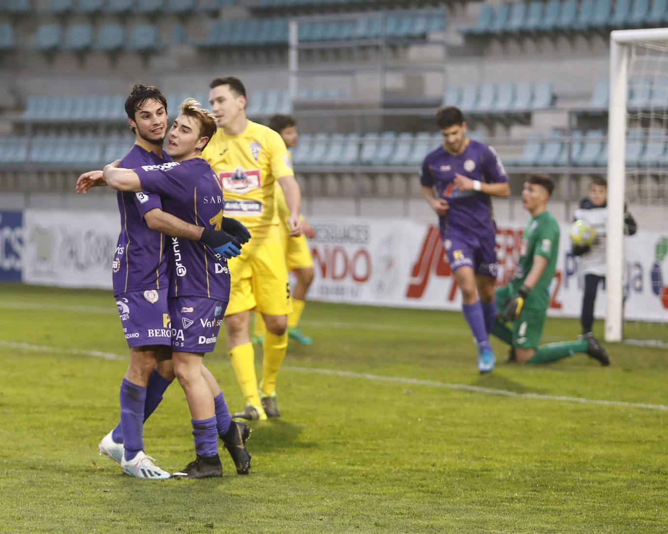El Cristo arrolla a La Bañeza. 