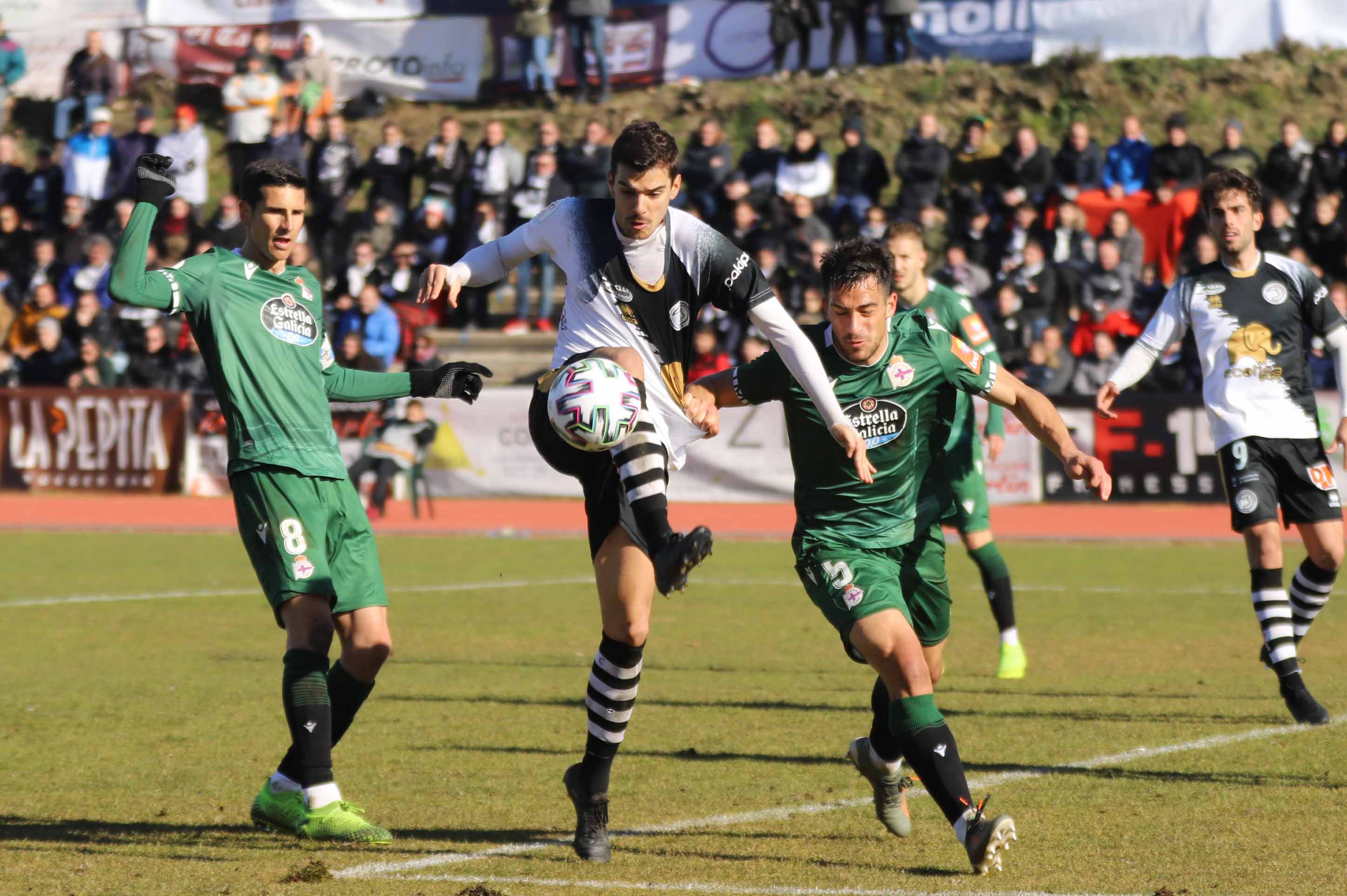 Fotos: Inicio y jugadas del Unionistas - Depor