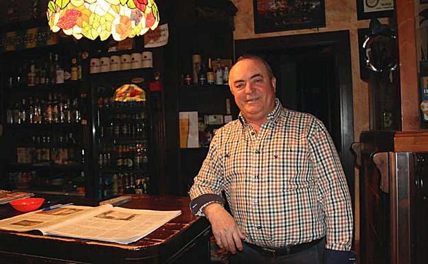 José Froilán Posada, dueño del Bar Nortón en el que se quedó atrapado un joven toda la noche.