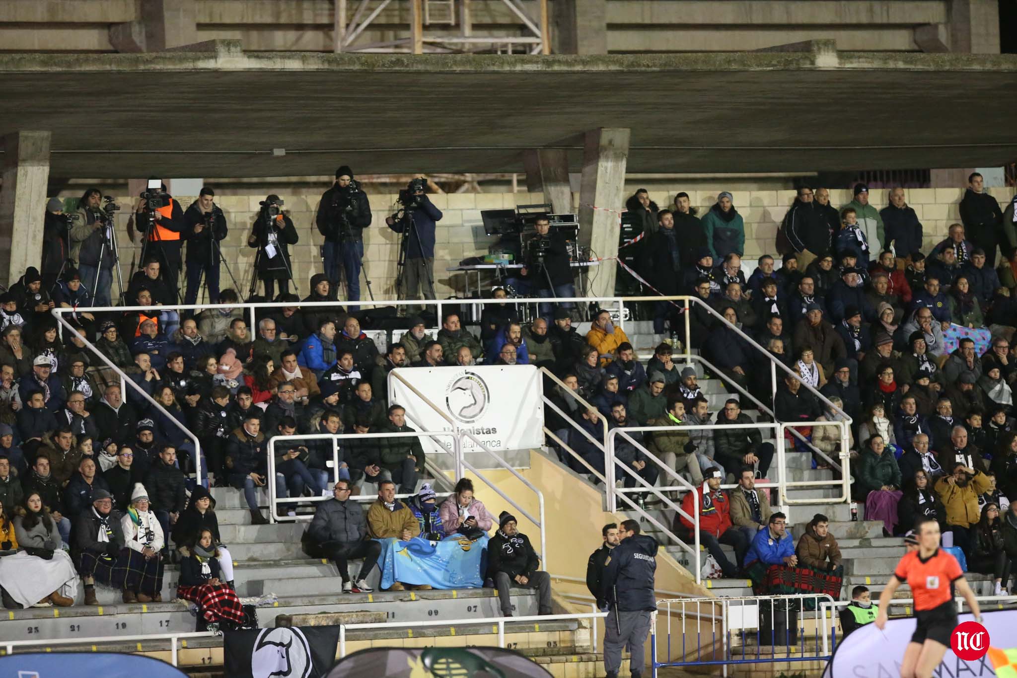 Unionistas ha logrado empezar la segunda vuelta fuera del descenso en el grupo II de Segunda B. Los de Jabi Luaces, que llevan seis jornadas seguidas sin perder, han vencido al Barakaldo en el choque de la 20ª jornada gracias a un tanto de Guille Andrés en el tramo final 