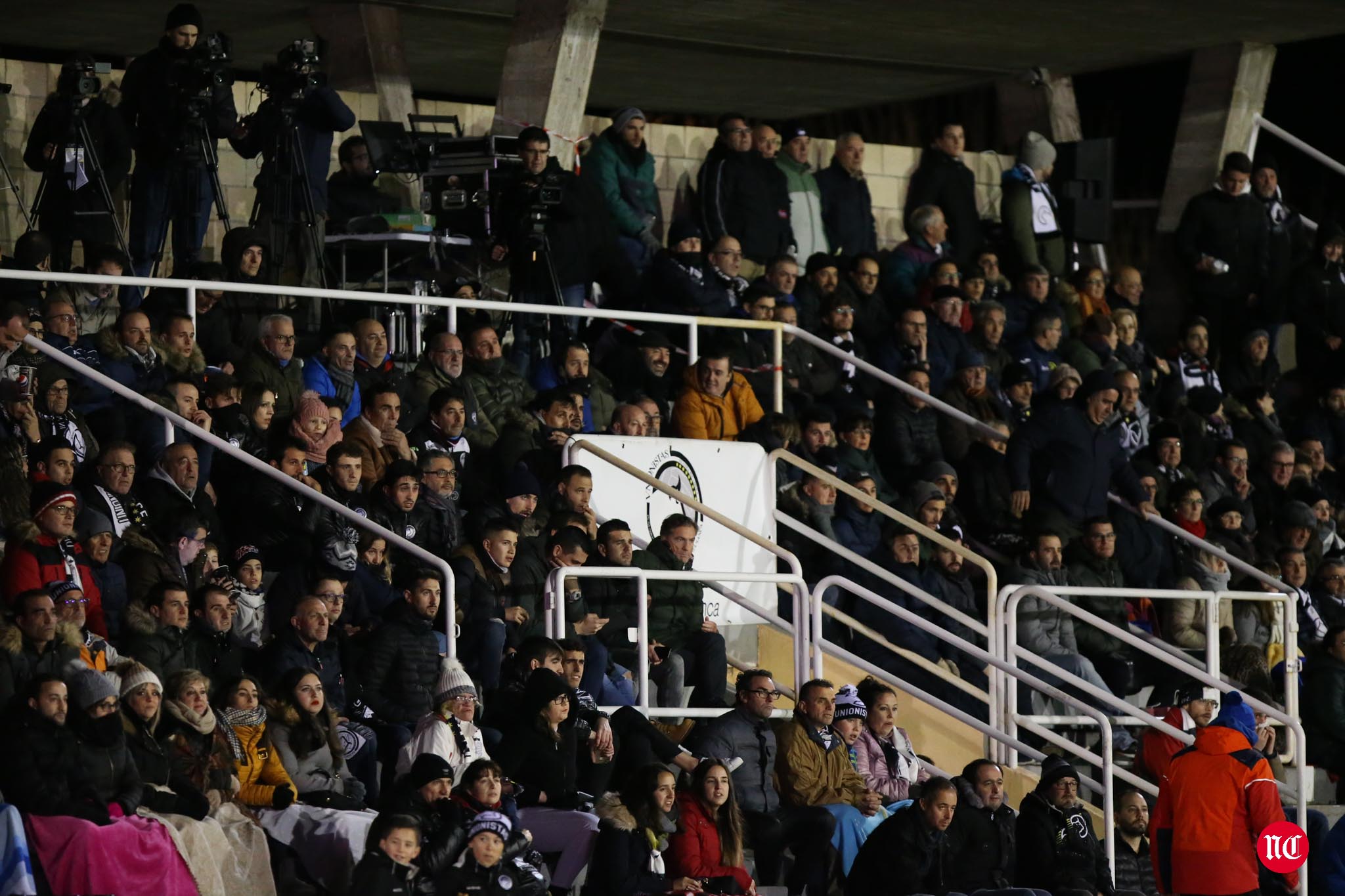 Unionistas ha logrado empezar la segunda vuelta fuera del descenso en el grupo II de Segunda B. Los de Jabi Luaces, que llevan seis jornadas seguidas sin perder, han vencido al Barakaldo en el choque de la 20ª jornada gracias a un tanto de Guille Andrés en el tramo final 