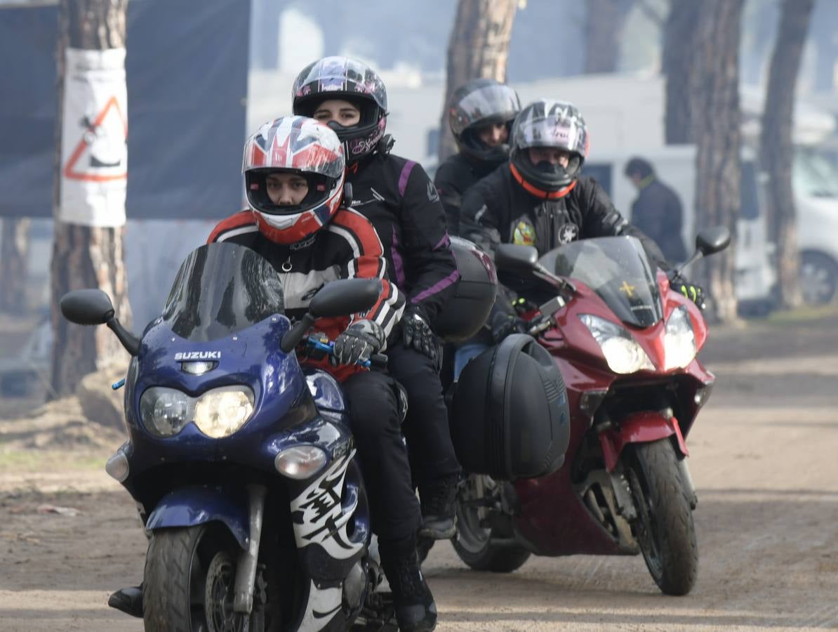 La localidad vallisoletana de Tordesillas acoge la vigésima edición de la concentración motera que estará apadrinada por el piloto español de motociclismo Nico Terol