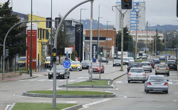 Calle Daniel del Olmo, en el polígono de Argales. 