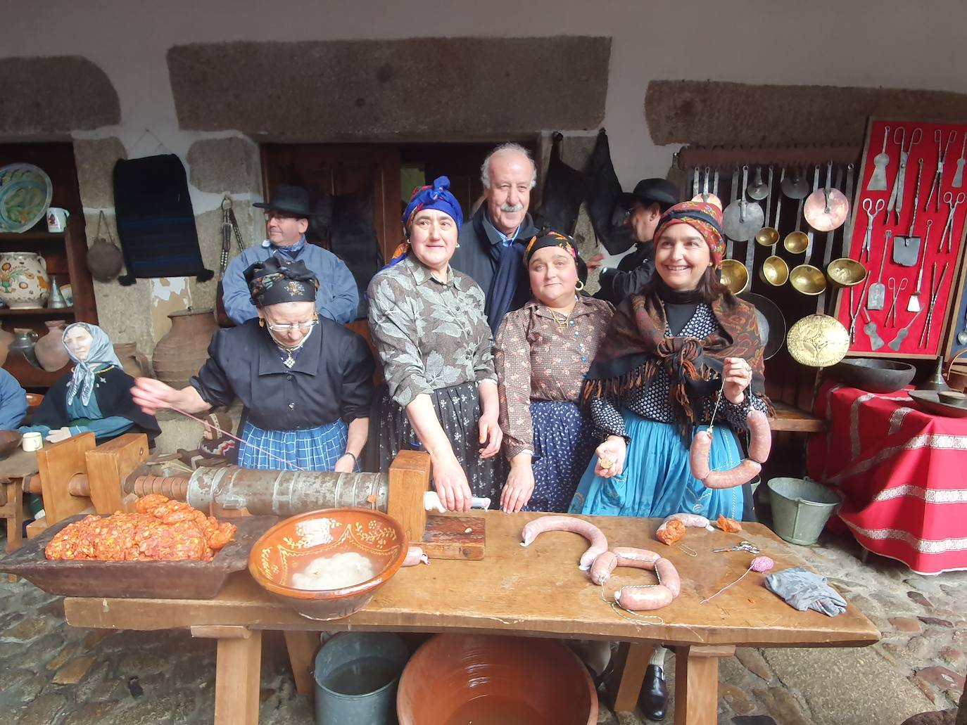 Fotos: La rifa del marrano de San Antón en La Alberca de Salamanca