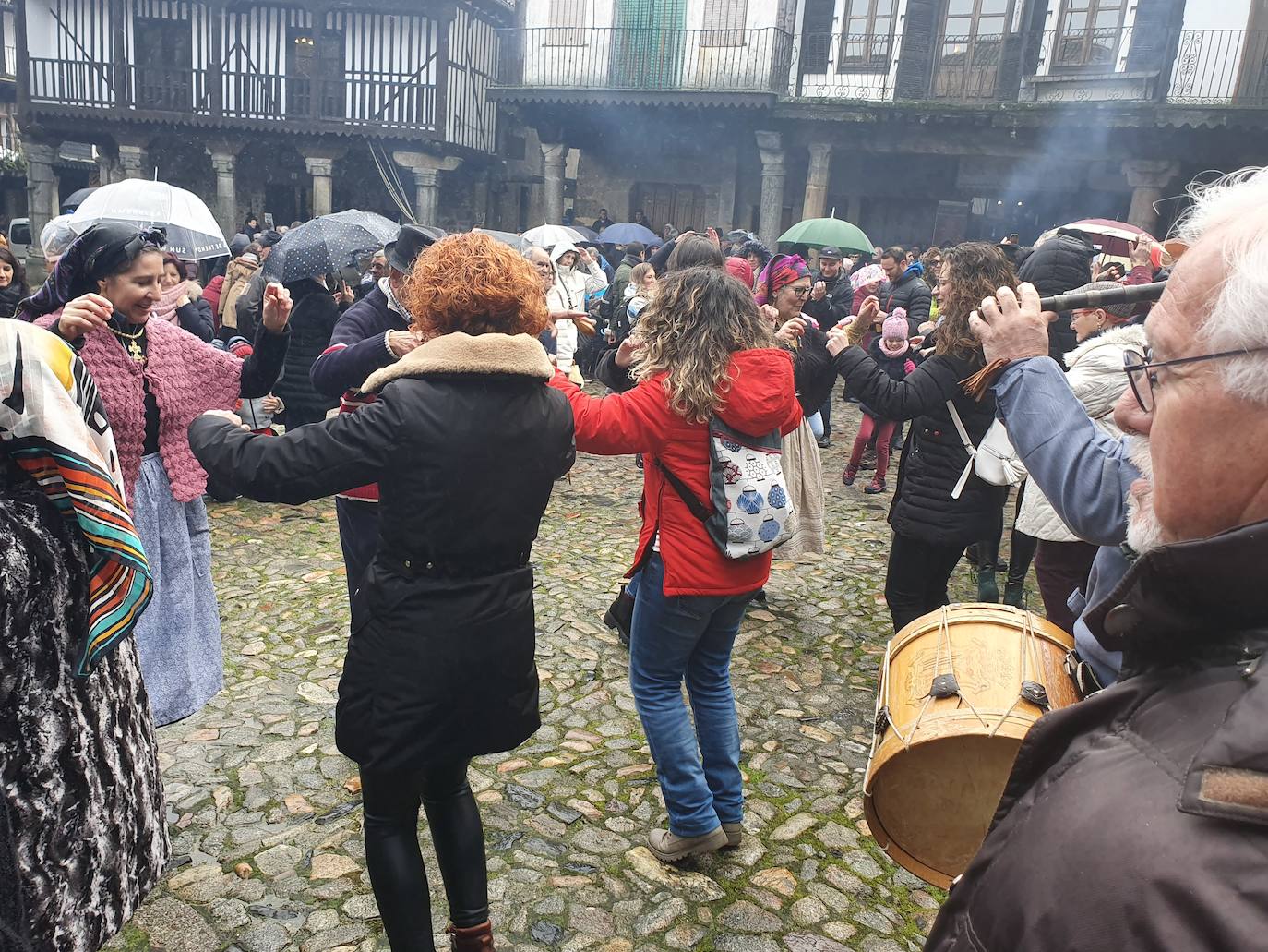 Fotos: La rifa del marrano de San Antón en La Alberca de Salamanca