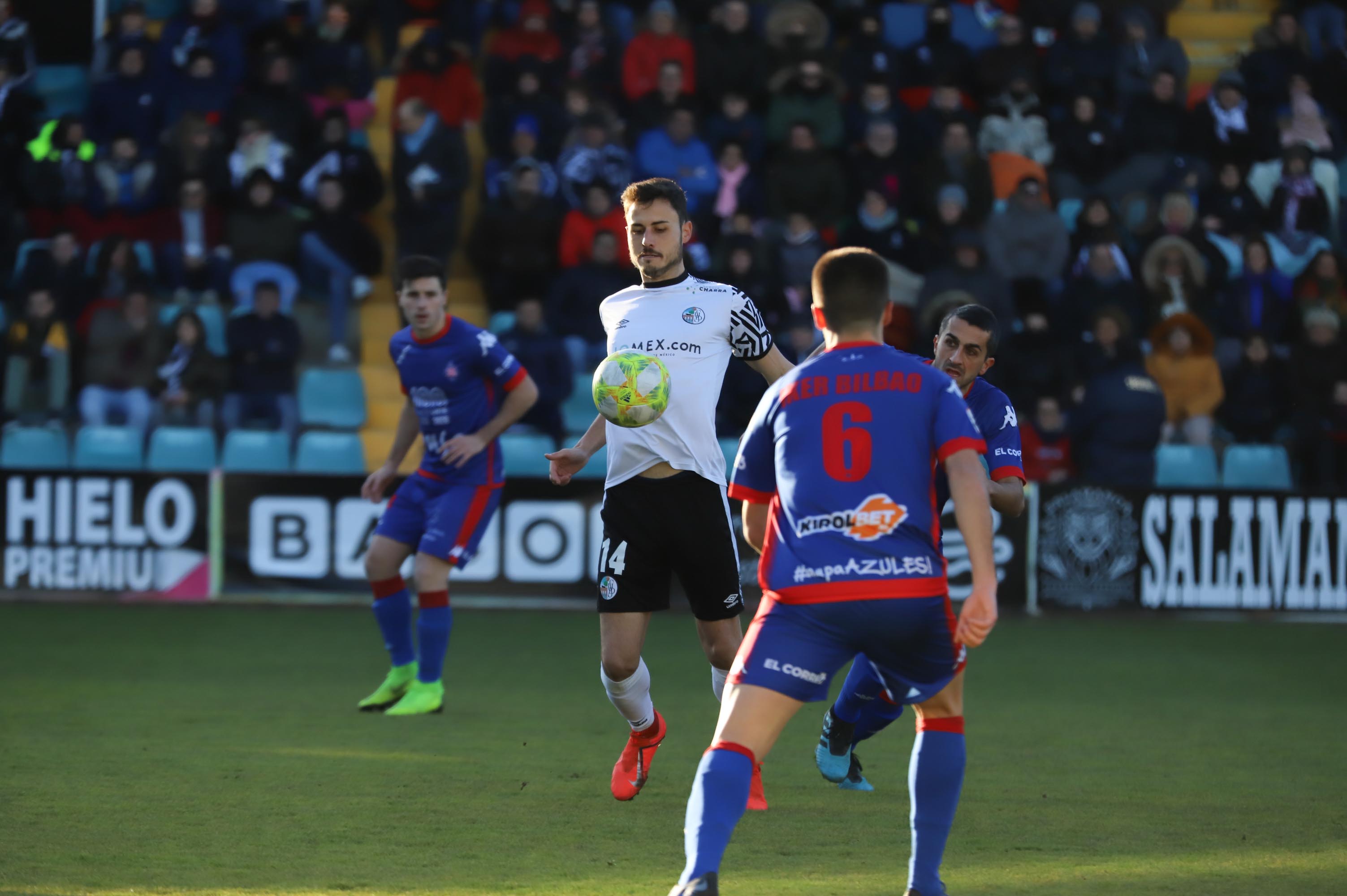 Fotos: El Salamanca CF UDS cae ante el Amorebieta (0-3)