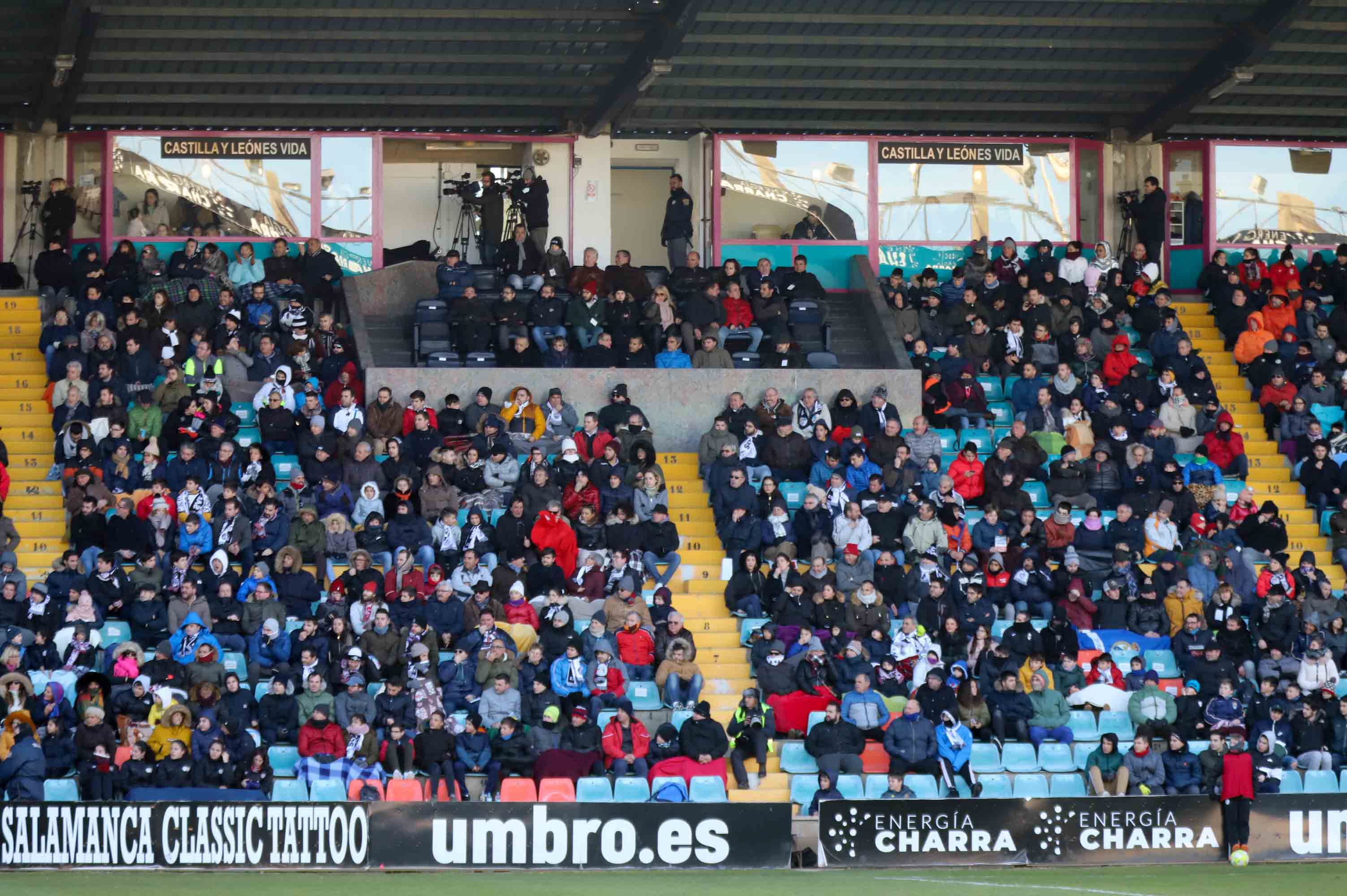 Fotos: El Salamanca CF UDS cae ante el Amorebieta (0-3)