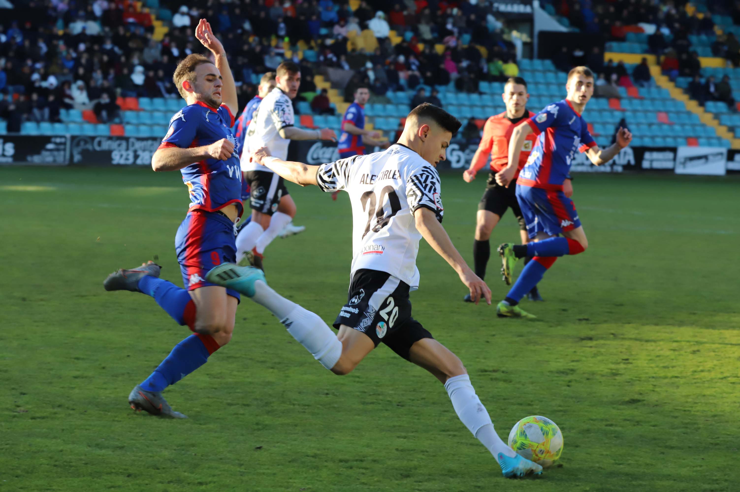 Fotos: El Salamanca CF UDS cae ante el Amorebieta (0-3)